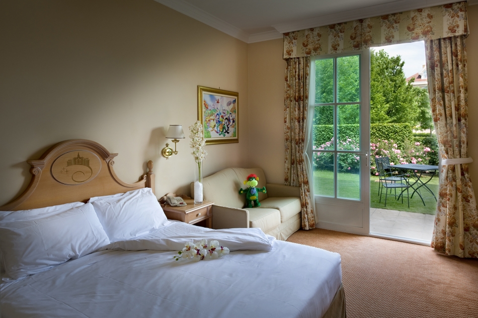 <br />
<b>Warning</b>:  Illegal string offset 'title' in <b>/home/gogardacssd/public_html/pages/minisite.php</b> on line <b>619</b><br />
