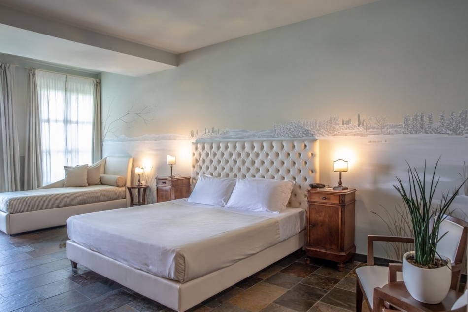 <br />
<b>Warning</b>:  Illegal string offset 'title' in <b>/home/gogardacssd/public_html/pages/minisite.php</b> on line <b>619</b><br />
